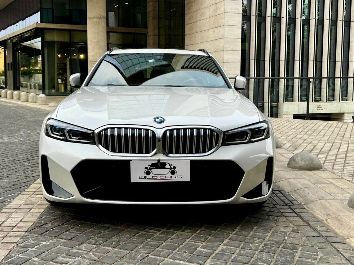 BMW 330 Touring miniatura 2