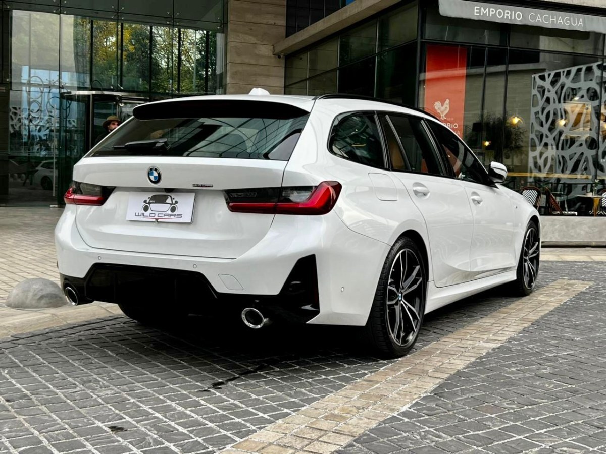 BMW 330 Touring miniatura 4