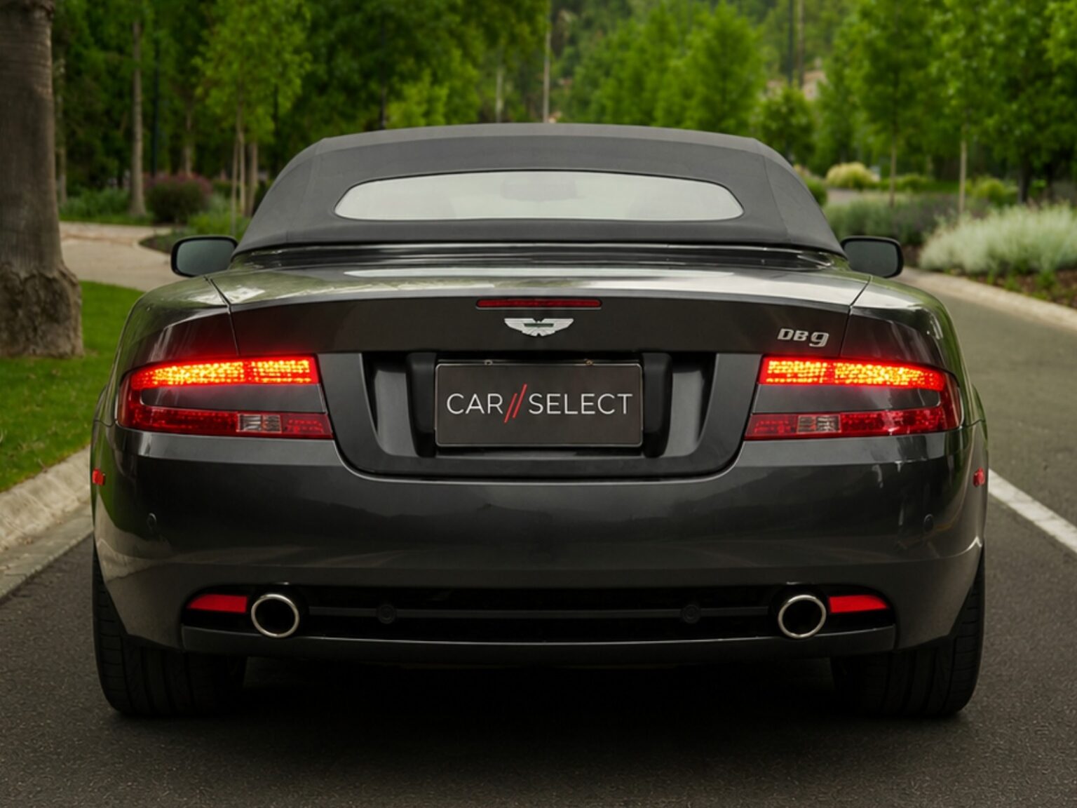 2006 Aston Martin DB9 miniatura 2