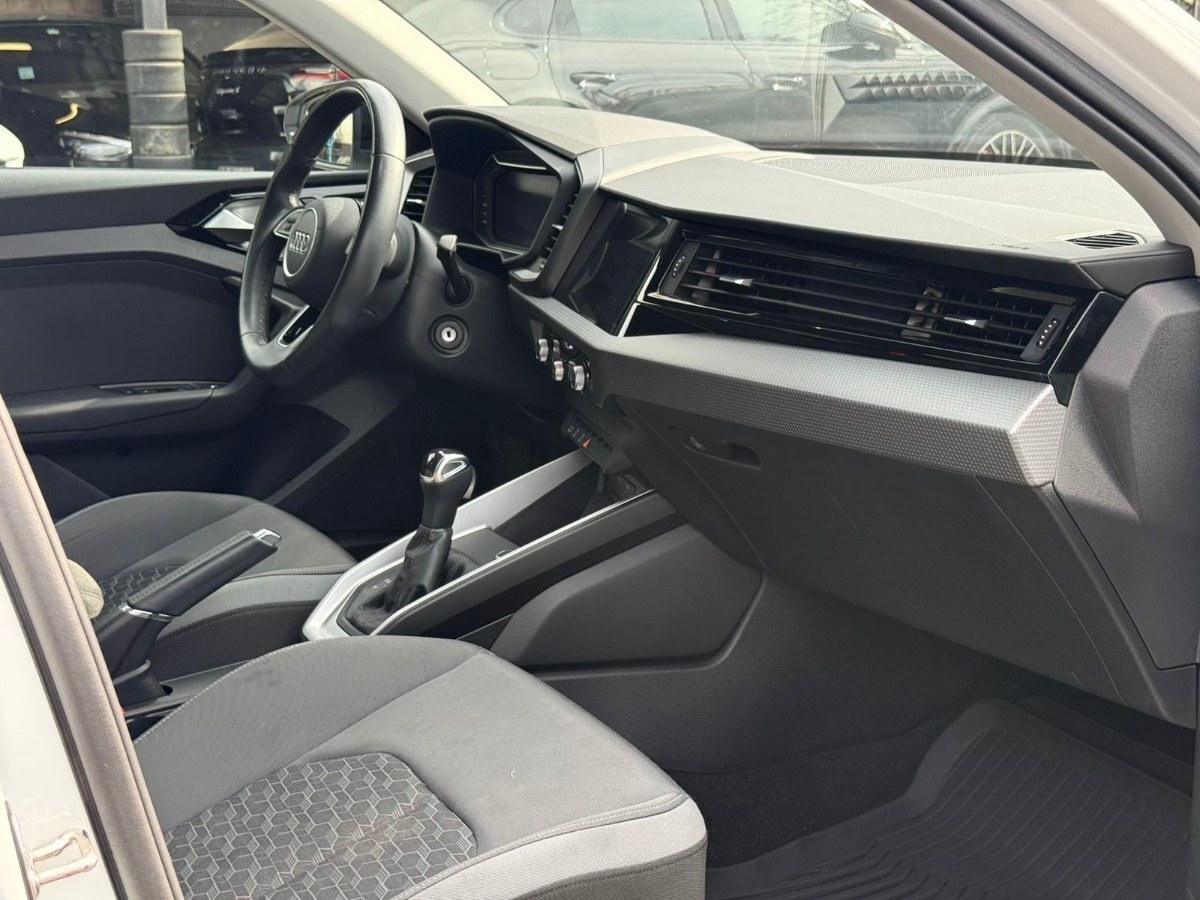 2024 Audi A1 miniatura 12