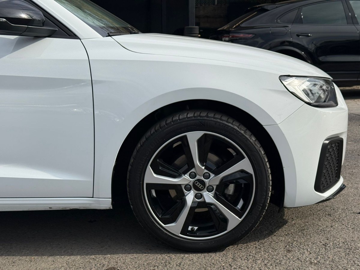 2024 Audi A1 miniatura 7
