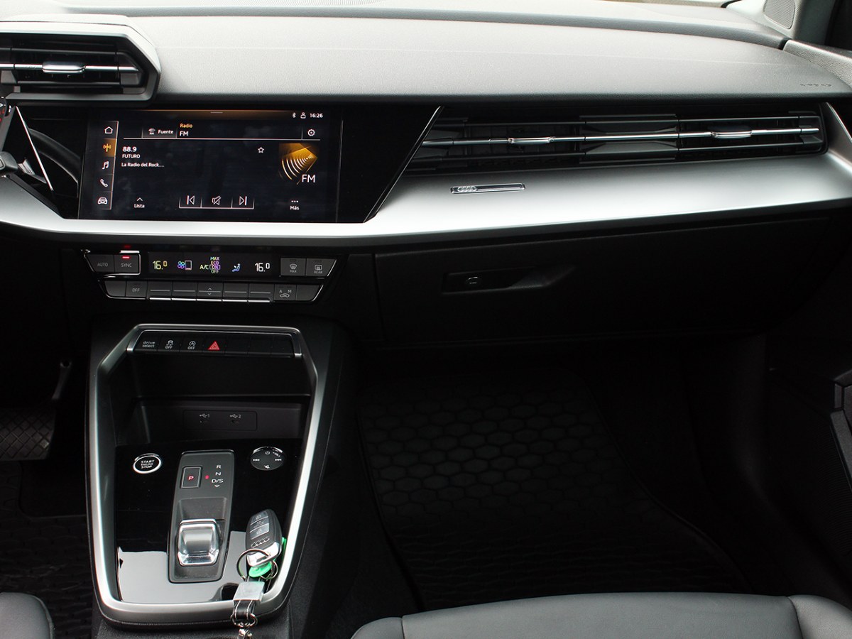 2022 Audi A3 miniatura 8