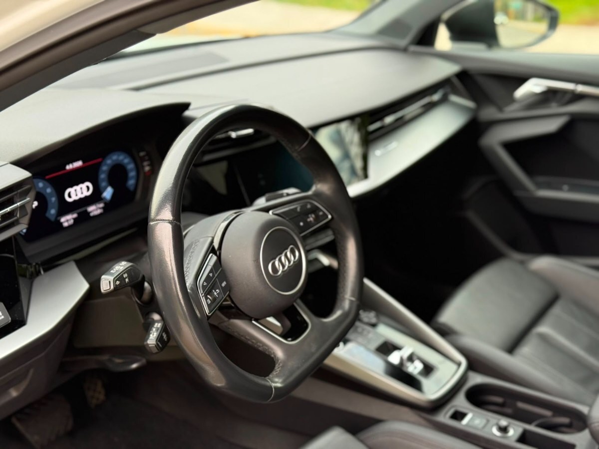 2024 Audi A3 Sedan miniatura 11