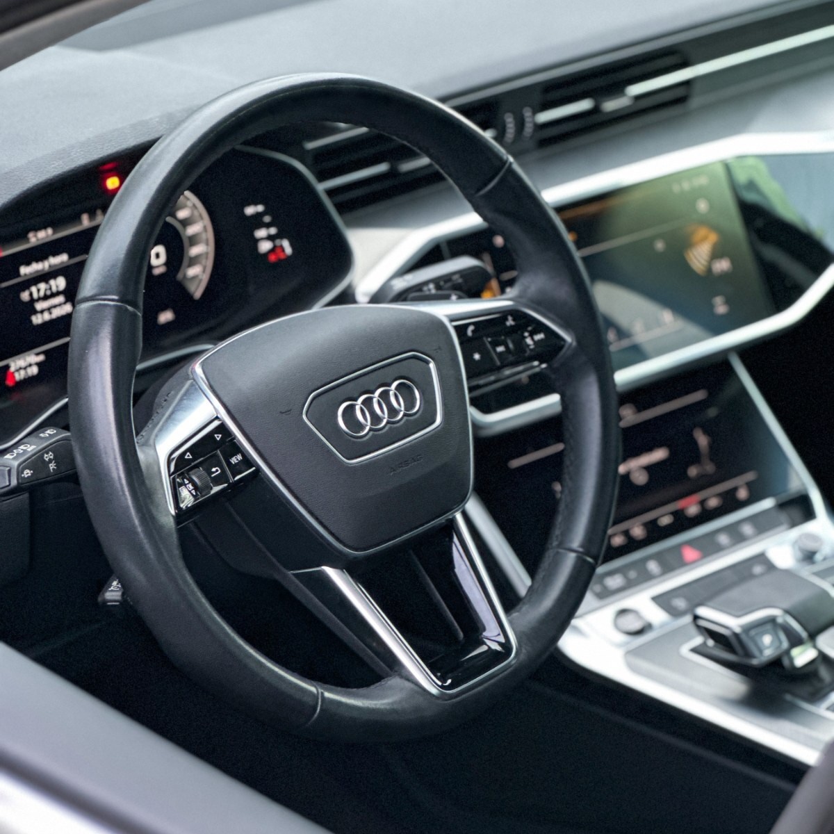 2024 Audi A6 40TFSI miniatura 11