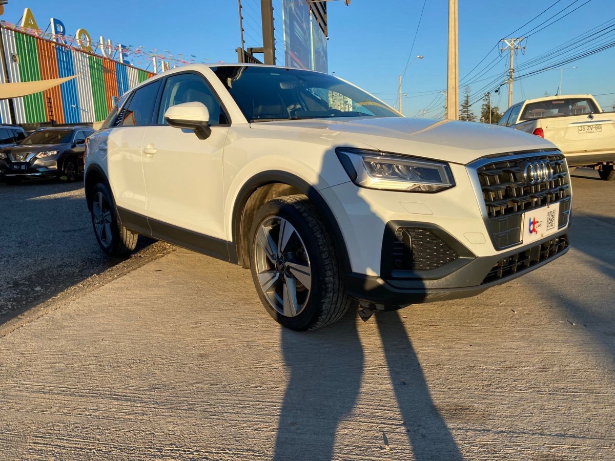 2022 Audi Q2 miniatura 3