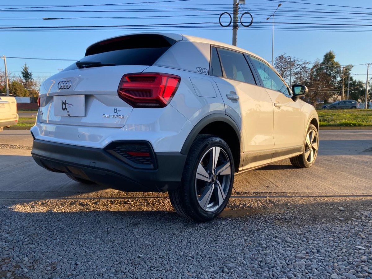 2022 Audi Q2 miniatura 7