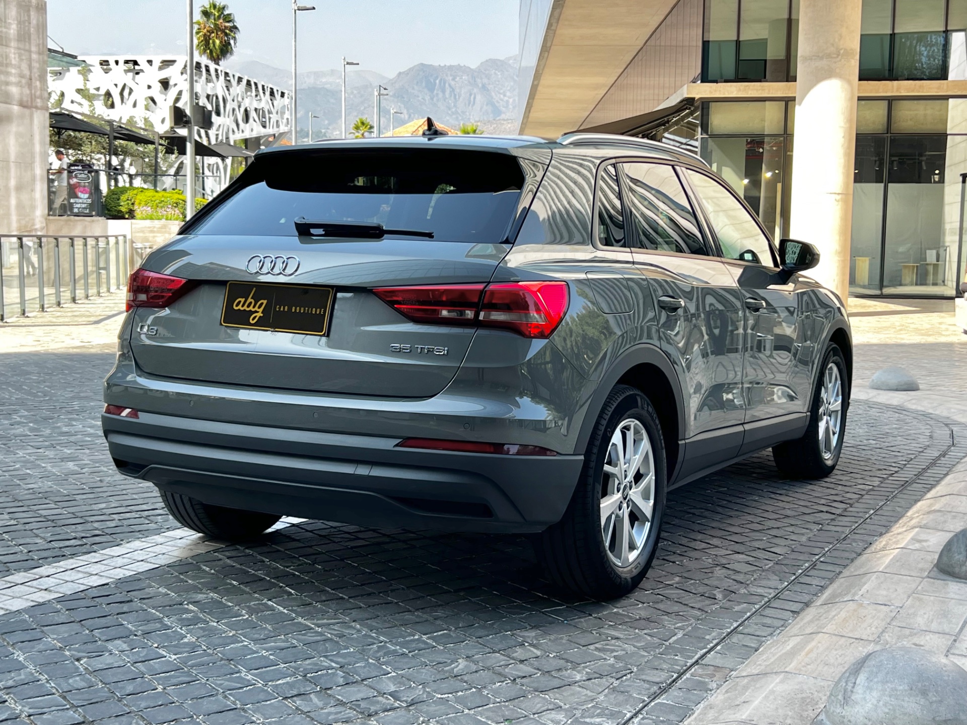 2023 Audi Q3 miniatura 4