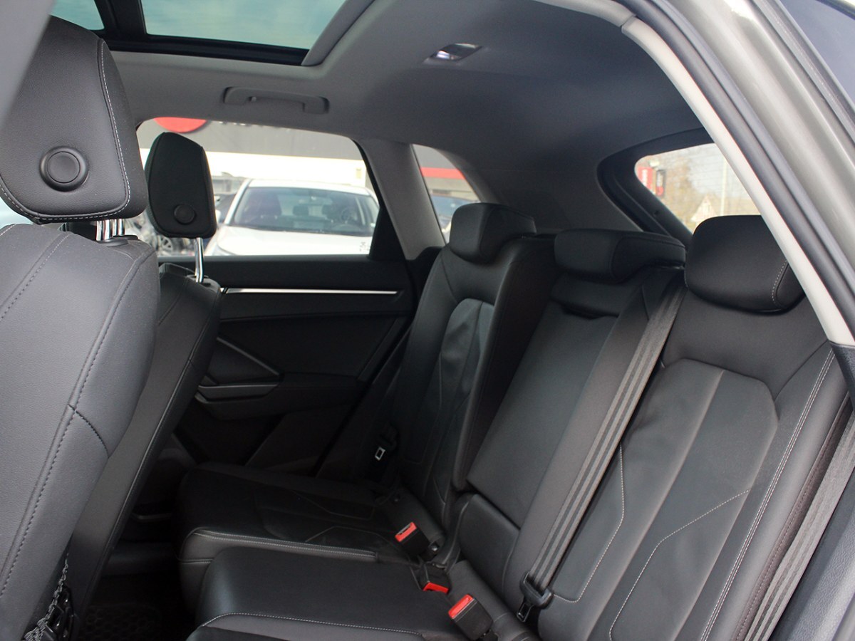 2022 Audi Q3 40 TFSI miniatura 11