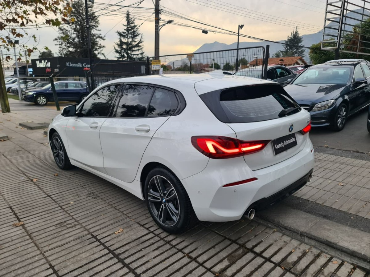 2021 BMW 118i miniatura 5