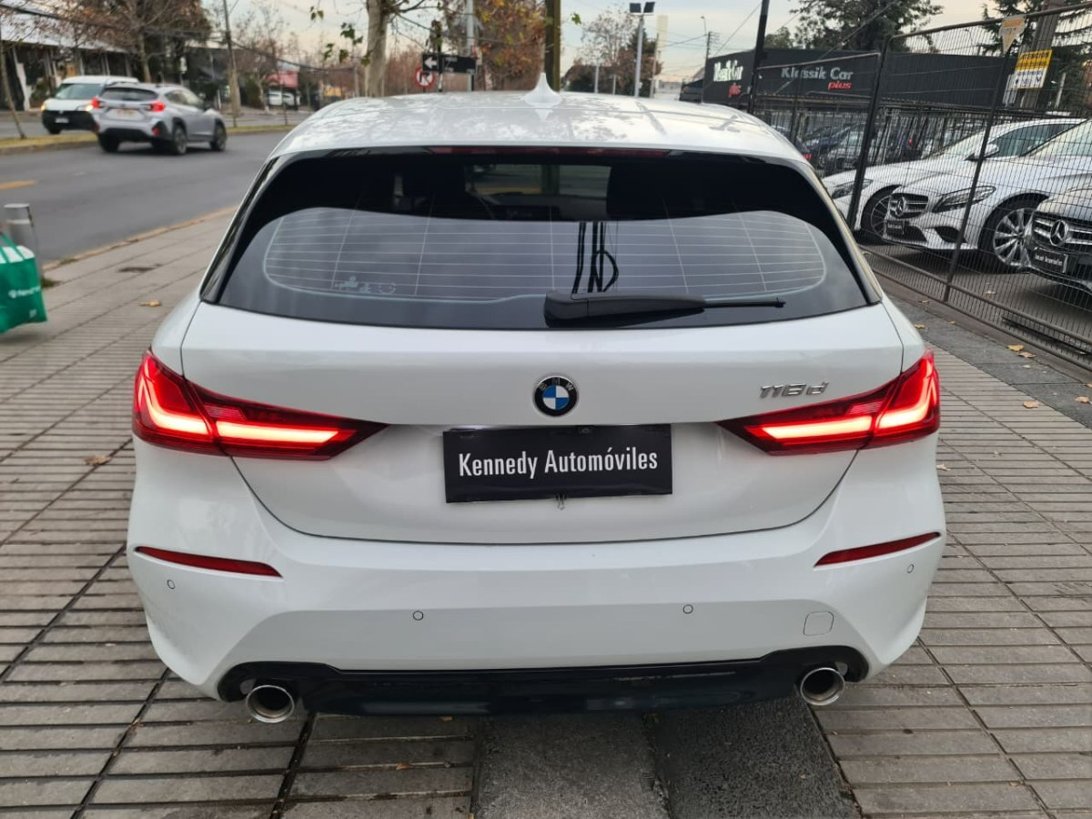 2021 BMW 118i miniatura 6
