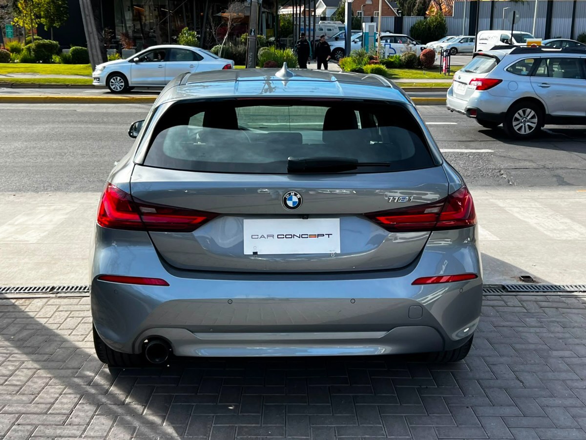 2023 BMW 118i miniatura 5