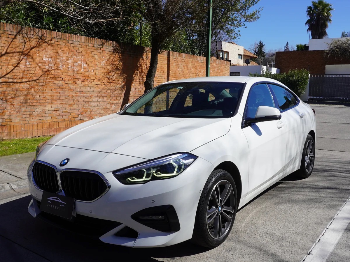 2022 BMW 218 Grand Coupe imagen 1
