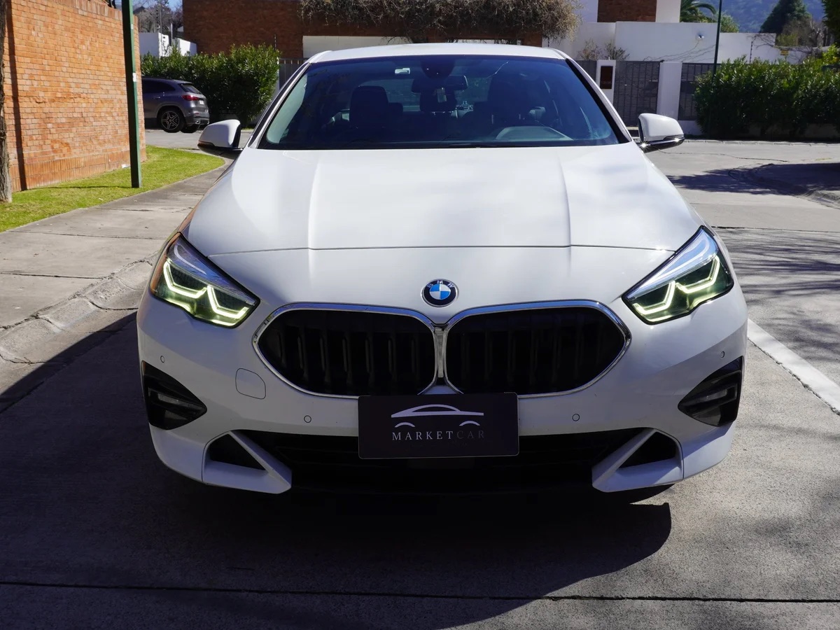 2022 BMW 218 Grand Coupe miniatura 2