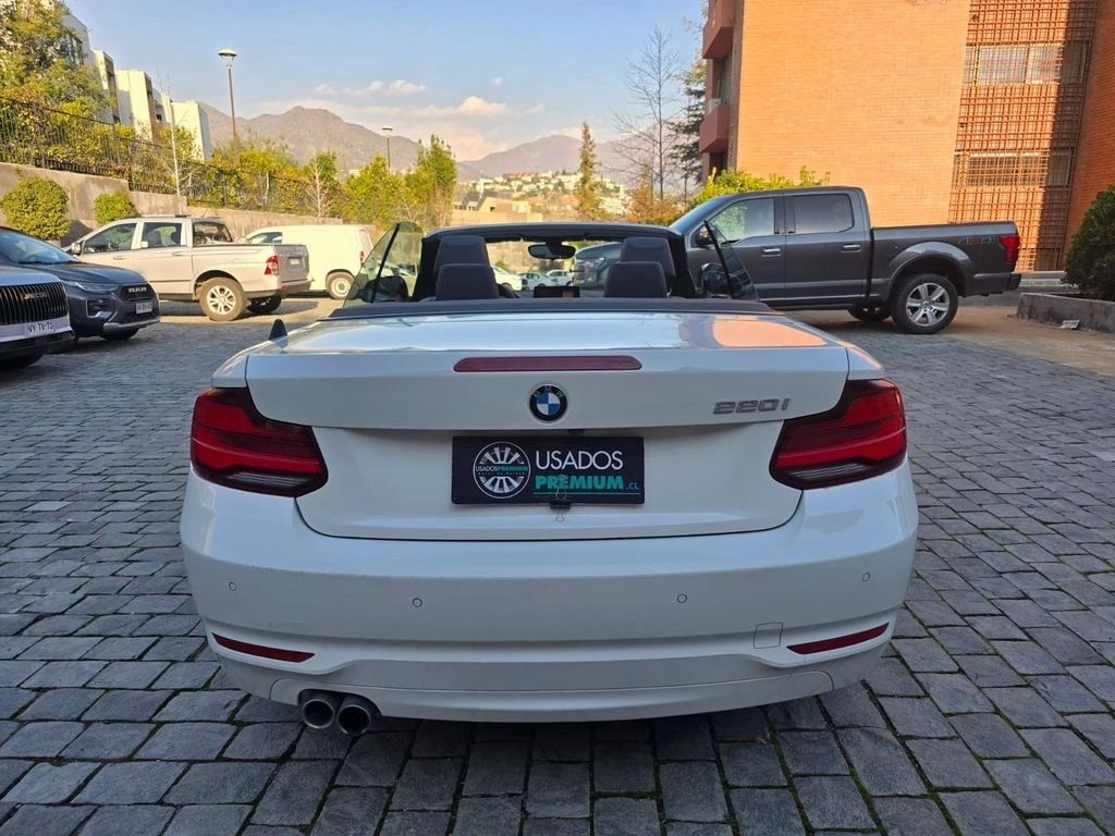 2021 BMW 220 miniatura 8