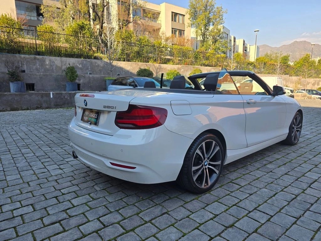2021 BMW 220 miniatura 9