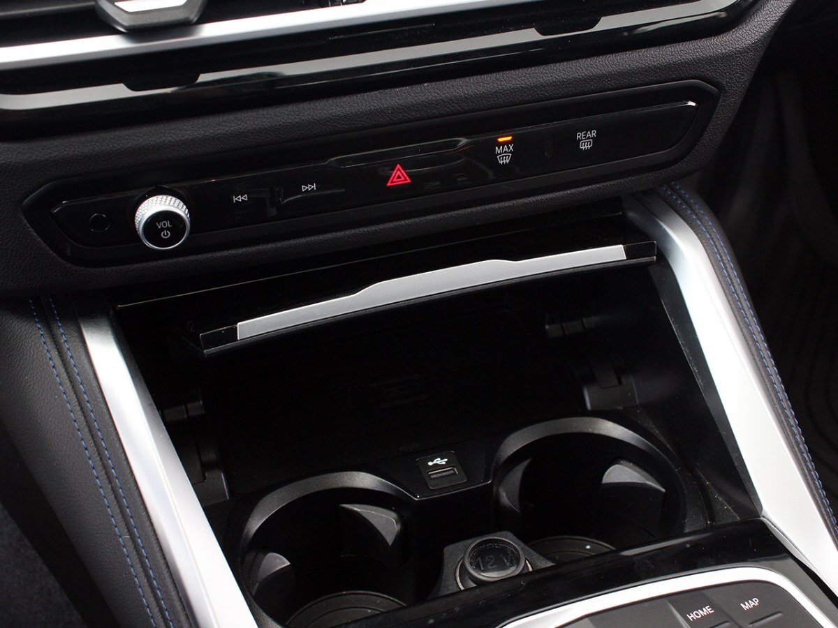 2025 BMW 220 miniatura 14