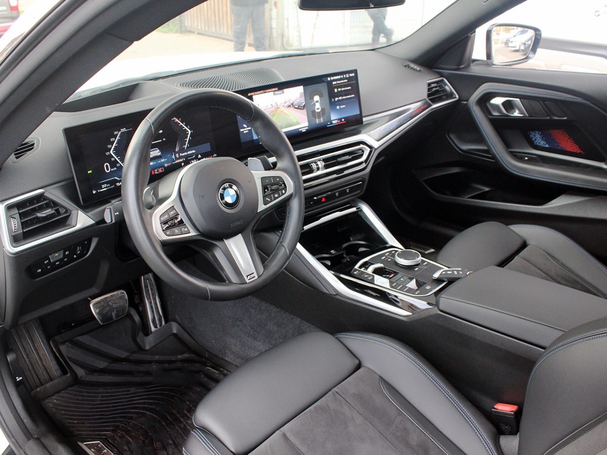 2025 BMW 220 miniatura 18