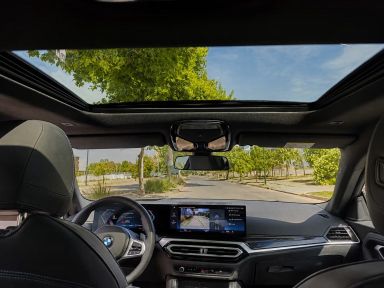 2024 BMW 220i miniatura 21