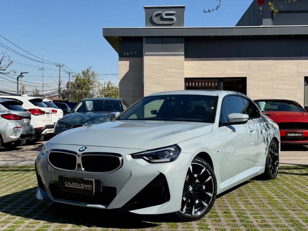 2025 BMW 220i M Sport