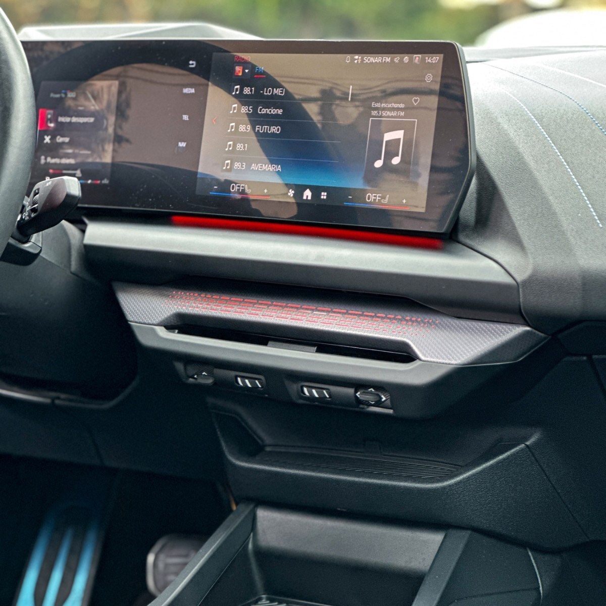 2025 BMW 235i Gran Coupe miniatura 19