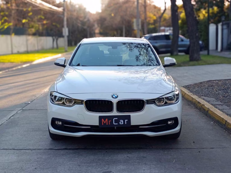 2017 BMW 318i