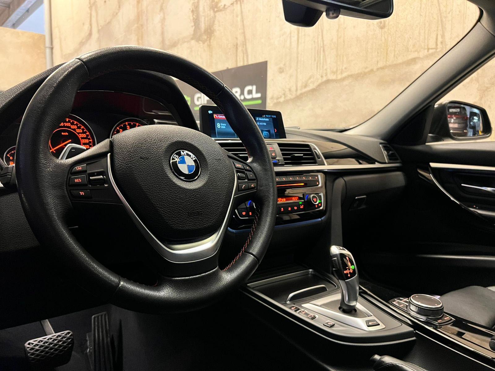 2018 BMW 330E miniatura 10