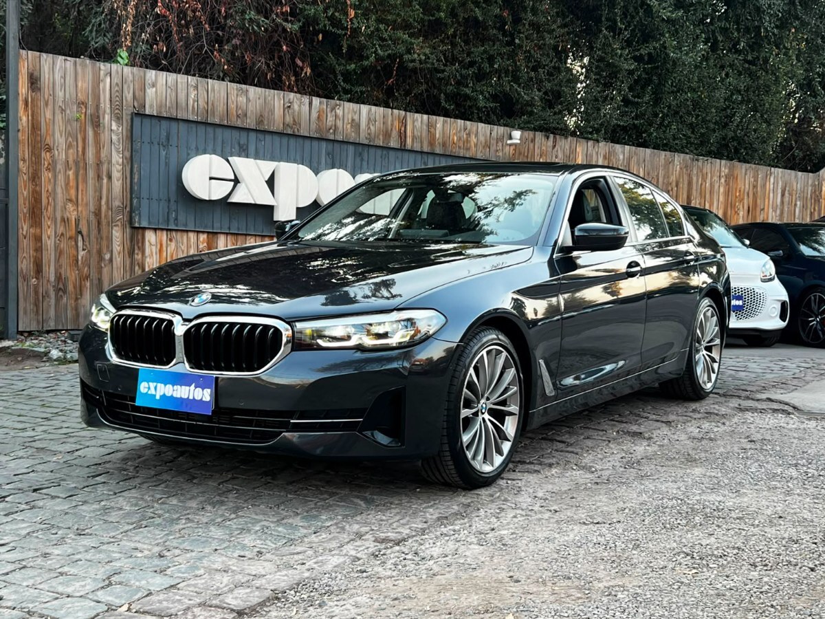 2022 BMW 520 D miniatura 3