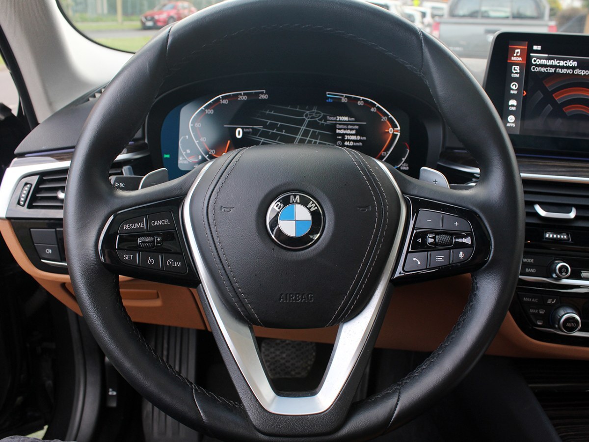 2023 BMW 520D miniatura 7