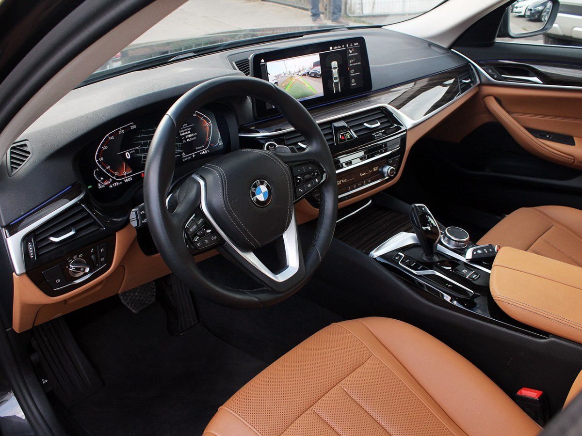 2023 BMW 520D miniatura 9