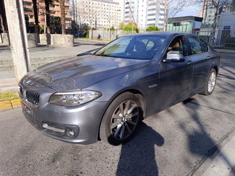 2015 BMW 520i miniatura 2