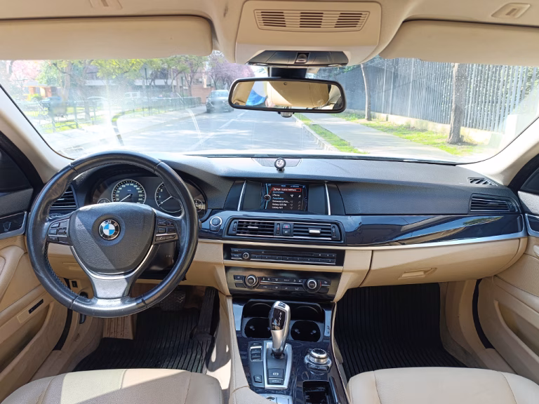2015 BMW 520i miniatura 7