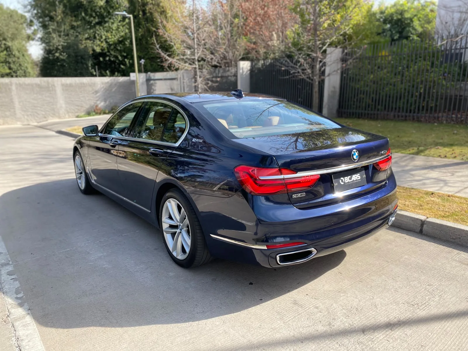2018 BMW 740 miniatura 3