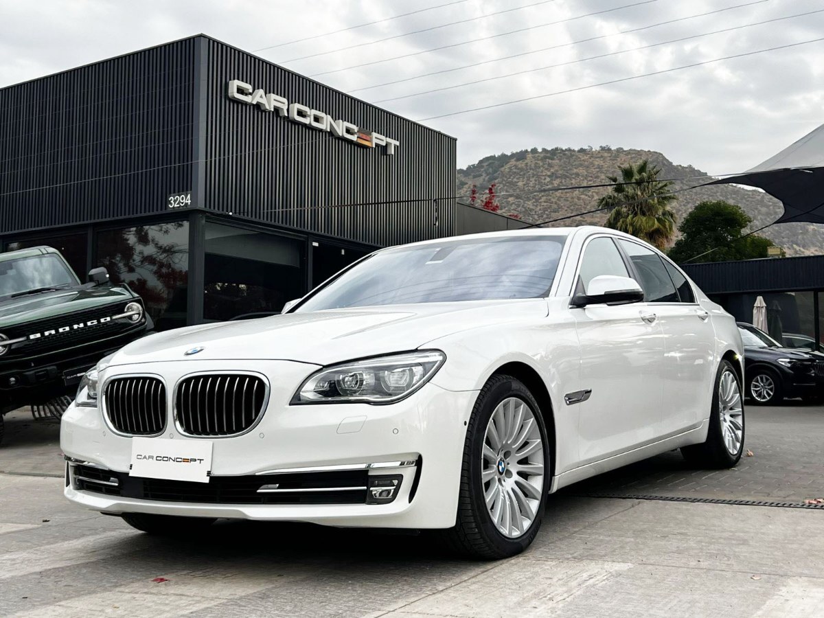 2014 BMW 740 Hybrid imagen 1