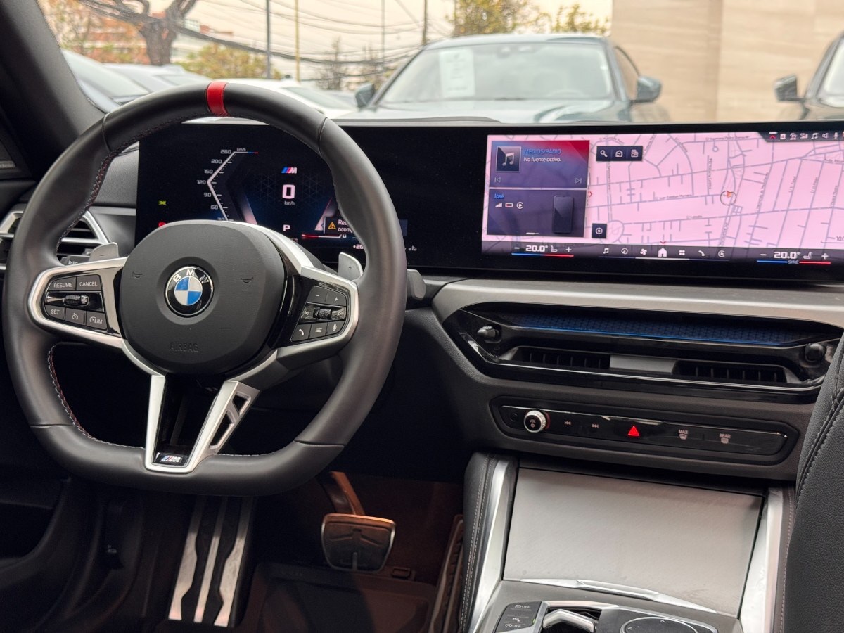 2026 BMW M240 miniatura 9