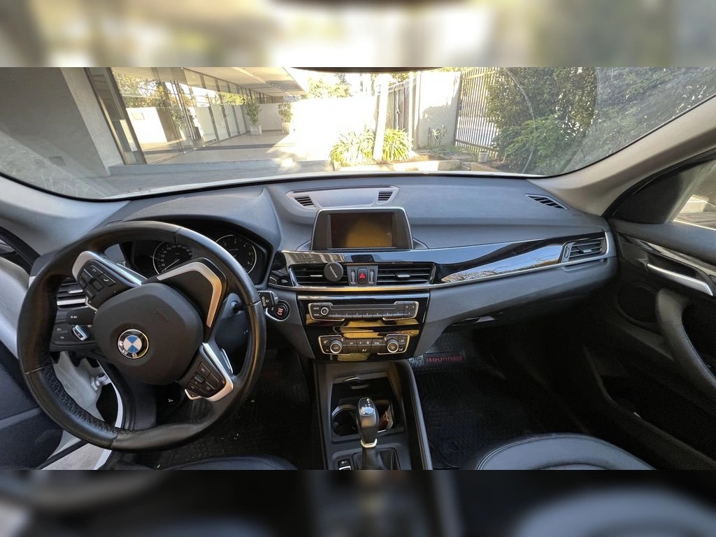 2017 BMW X1 miniatura 14