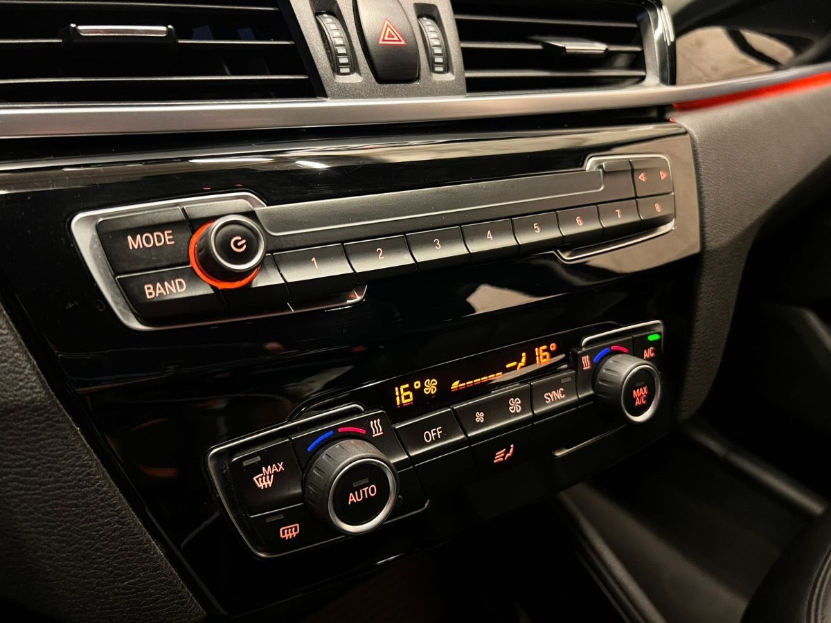 2018 BMW X1 miniatura 12