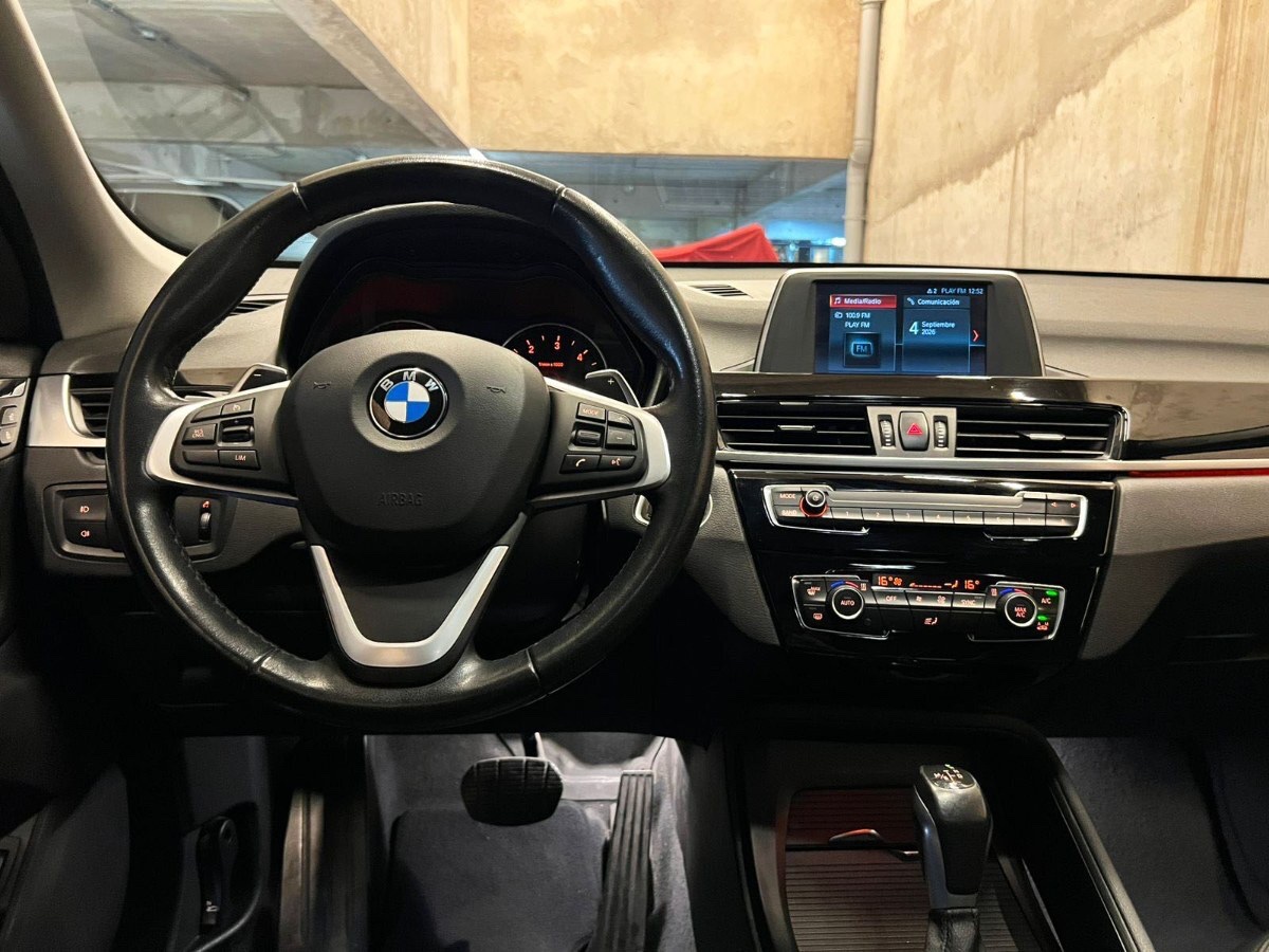 2018 BMW X1 miniatura 8