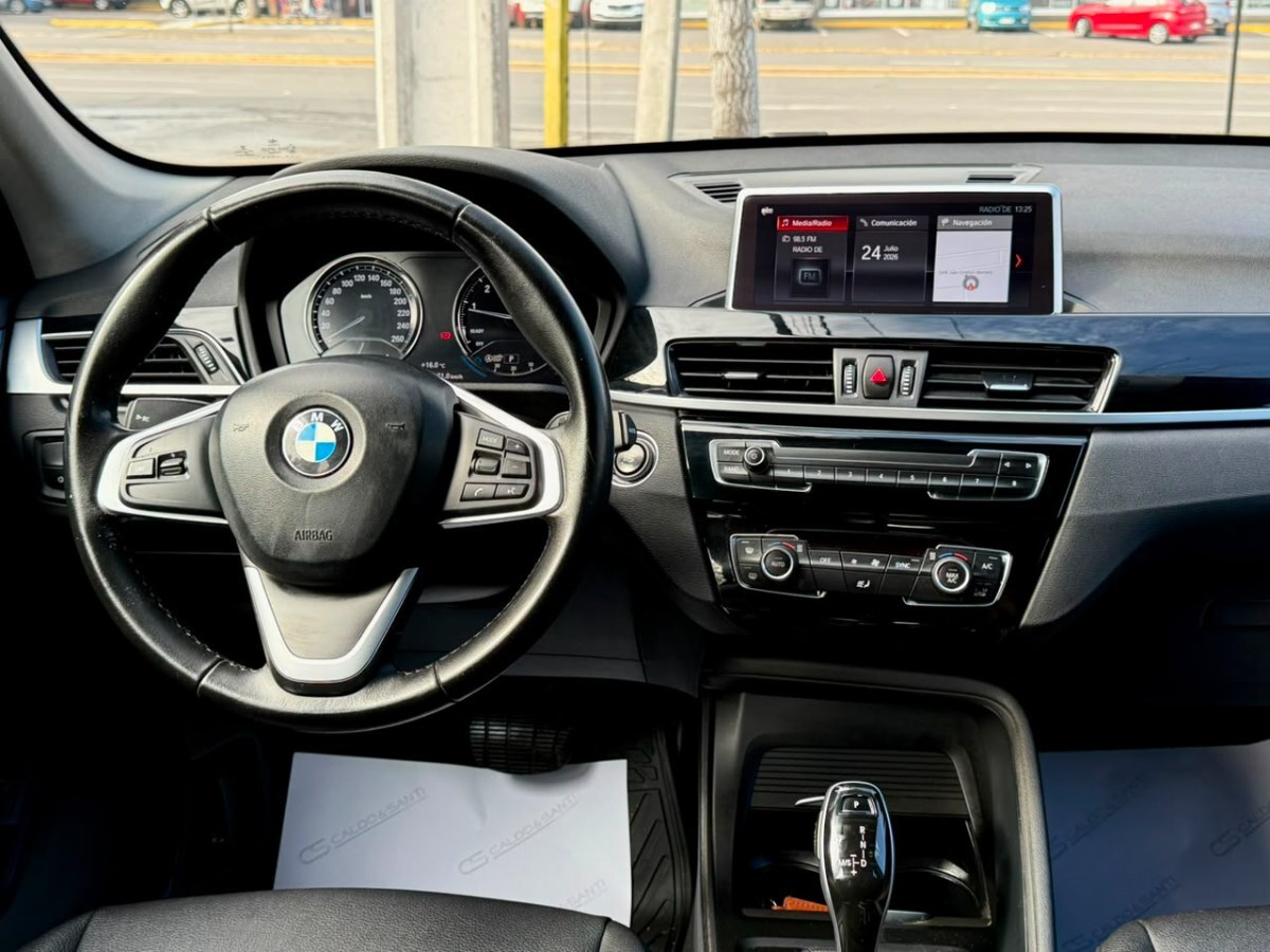2020 BMW X1 miniatura 10