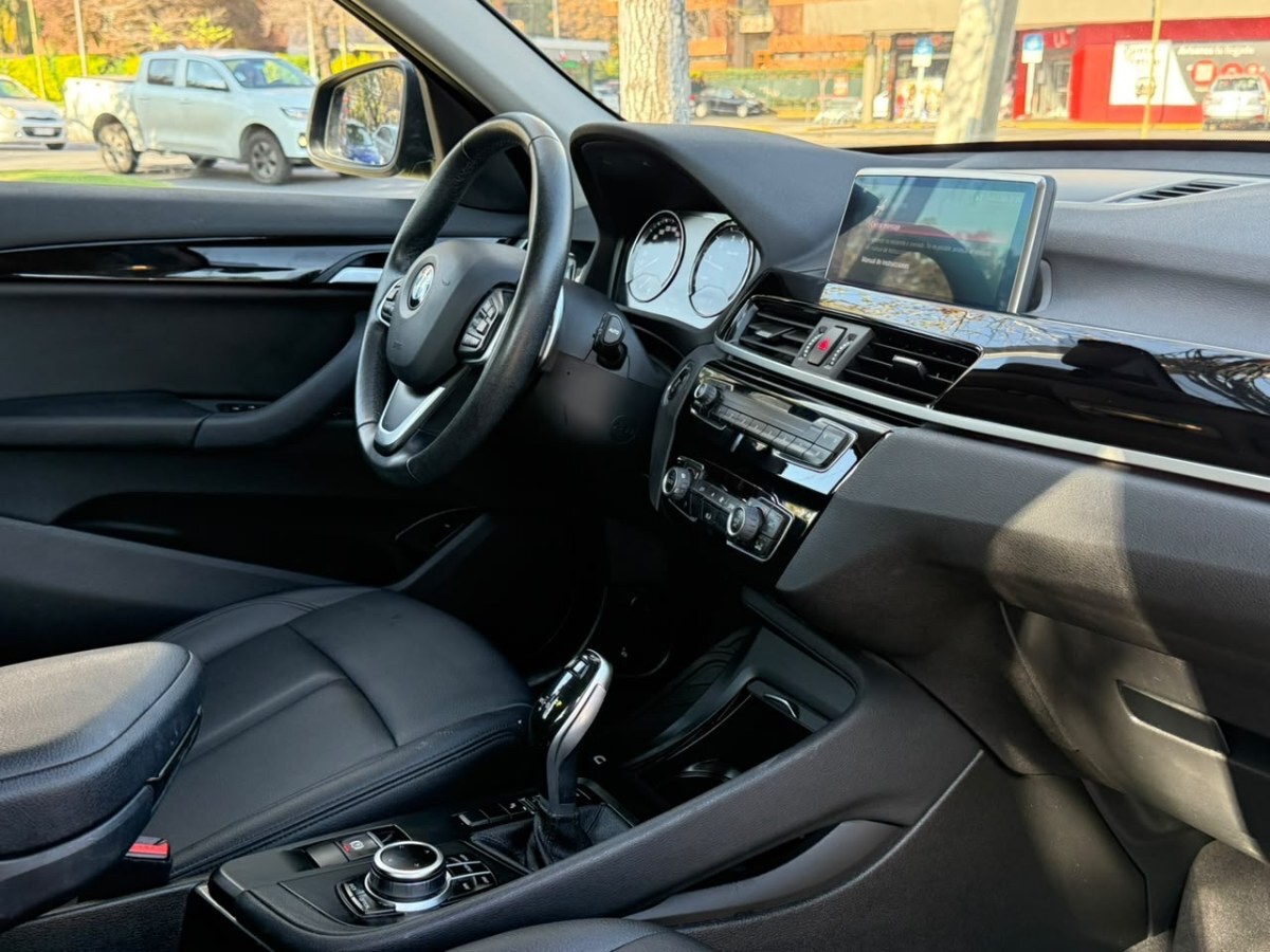 2022 BMW X1 miniatura 13