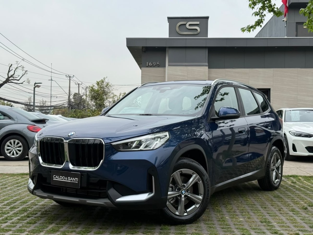 2023 BMW X1 imagen 1