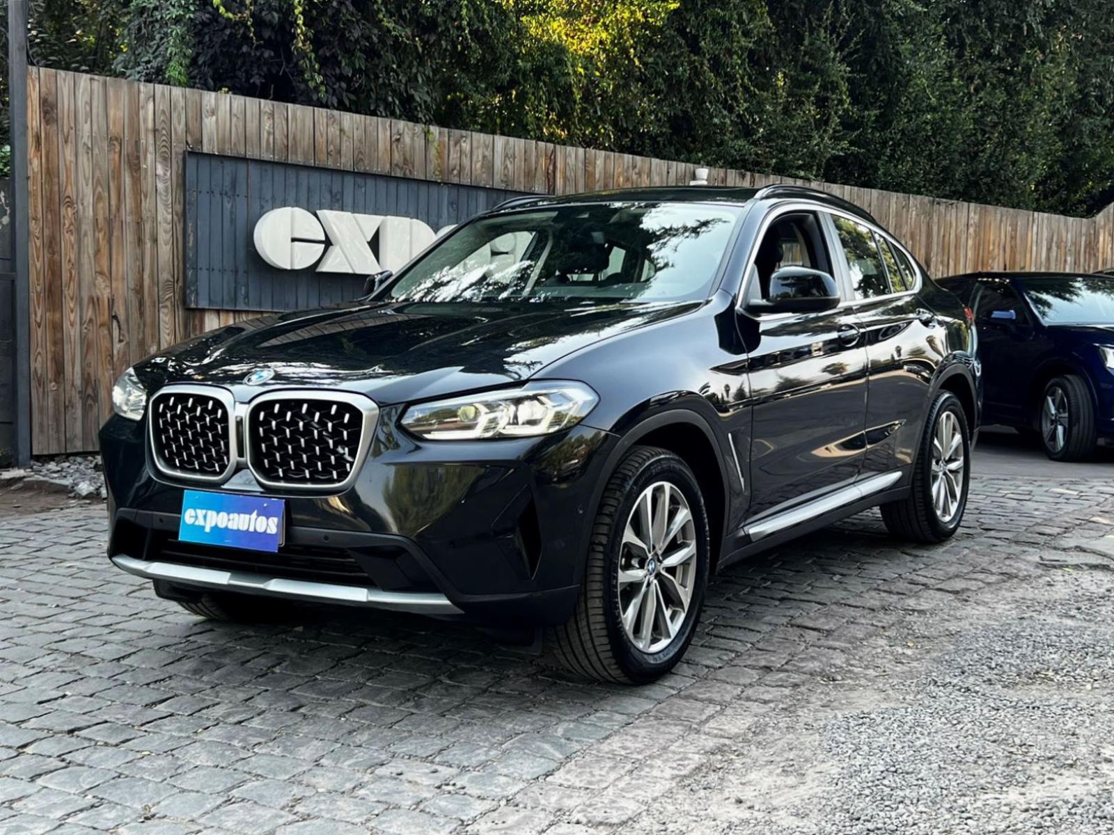 2024 BMW X4 Heritage miniatura 2