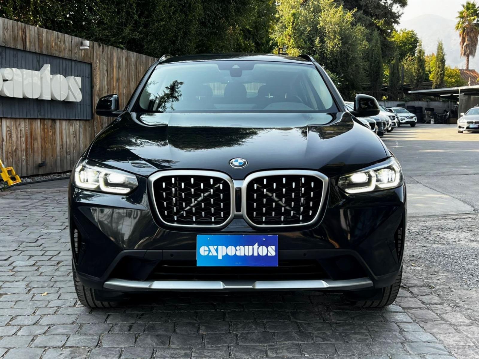 2024 BMW X4 Heritage miniatura 3