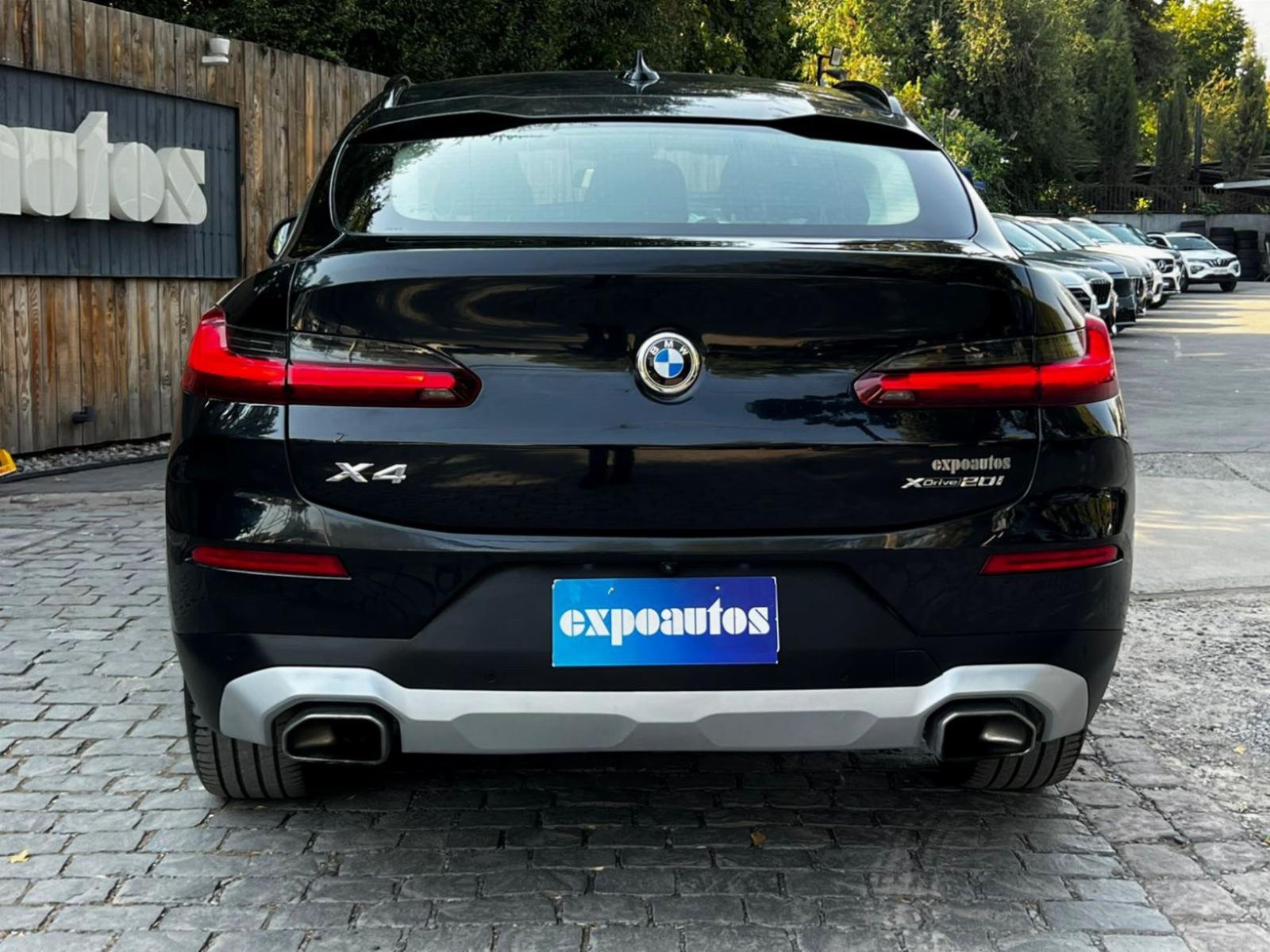 2024 BMW X4 Heritage miniatura 5