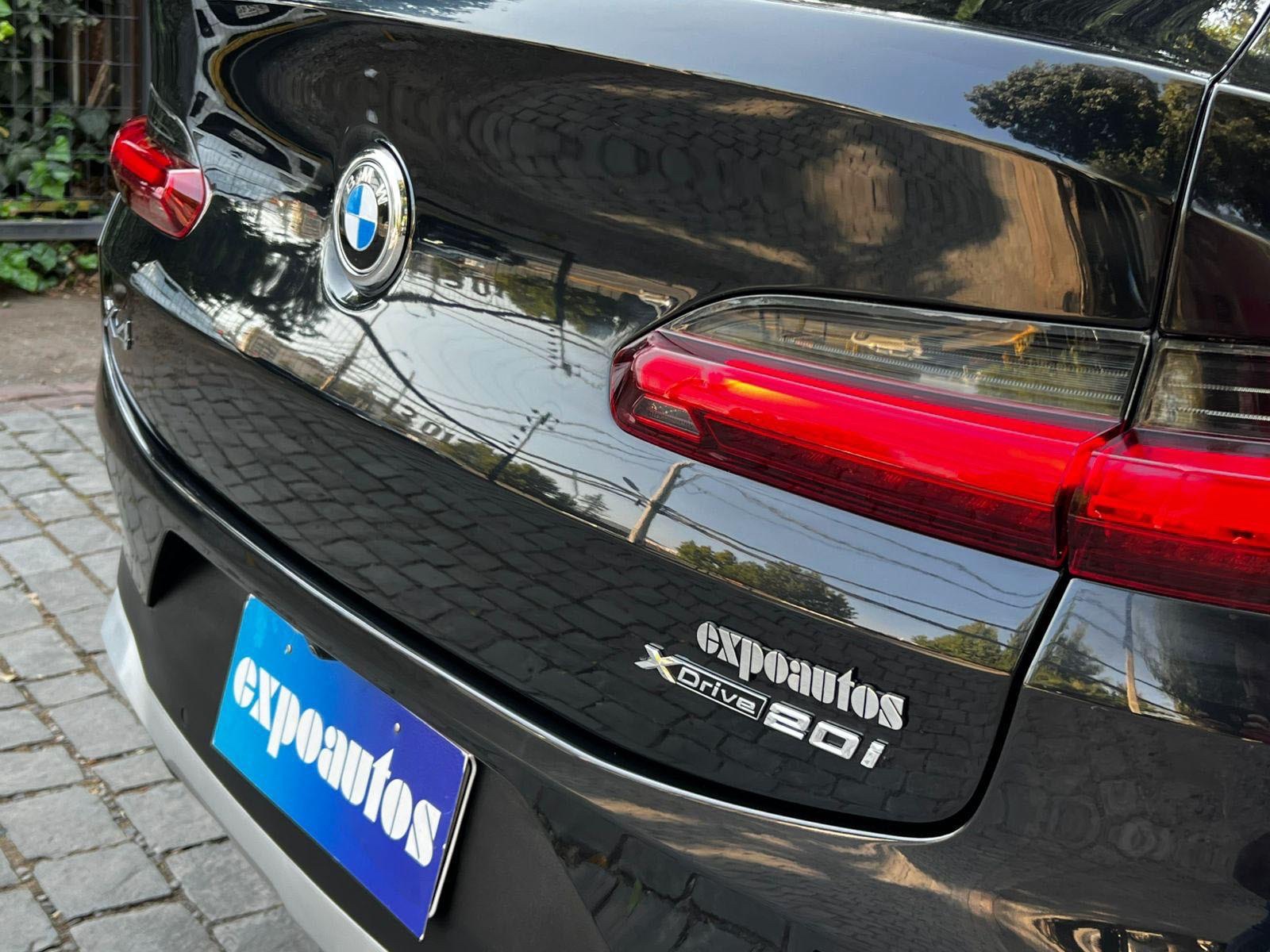 2024 BMW X4 Heritage miniatura 8