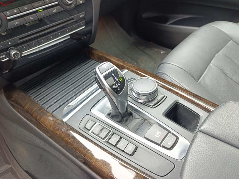 2017 BMW X5 miniatura 18