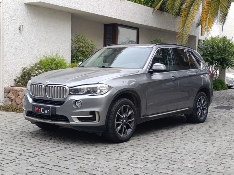 2017 BMW X5 miniatura 2