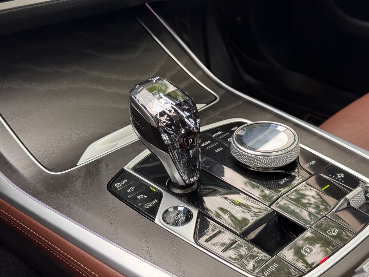 2023 BMW X7 XDrive 30D miniatura 12