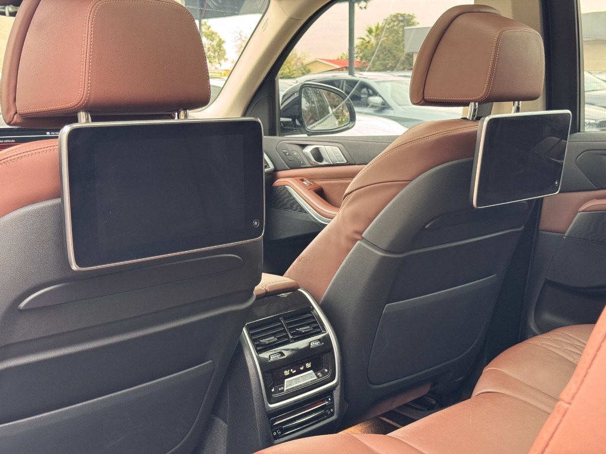 2023 BMW X7 XDrive 30D miniatura 13