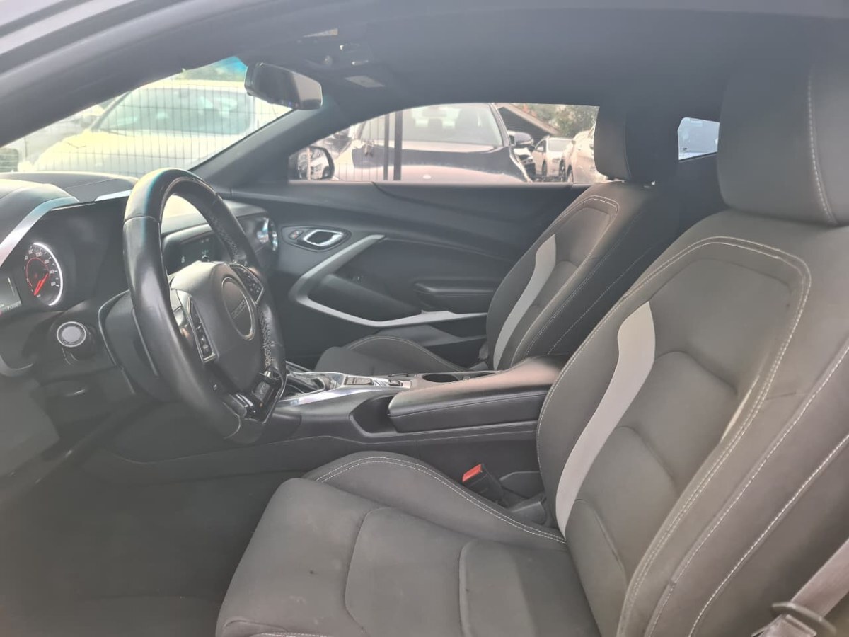 2017 Chevrolet Camaro miniatura 8