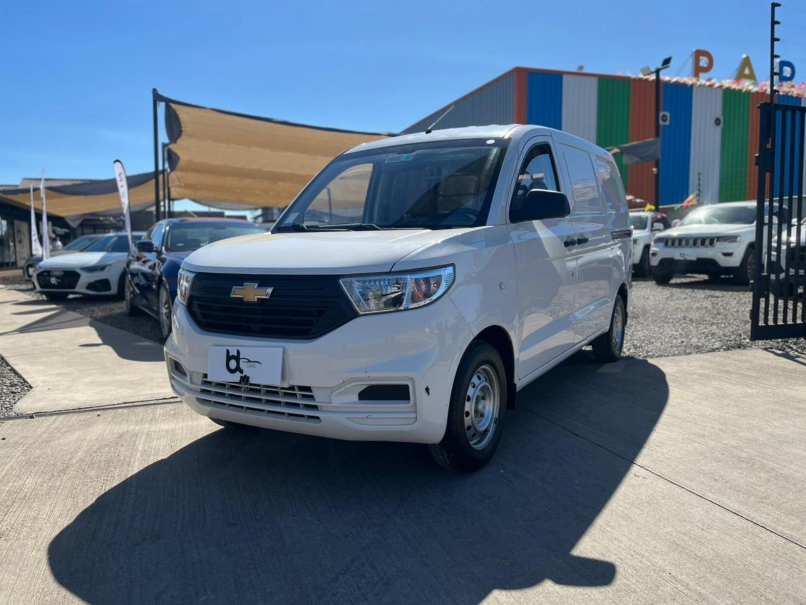 2023 Chevrolet N400 Max imagen 1